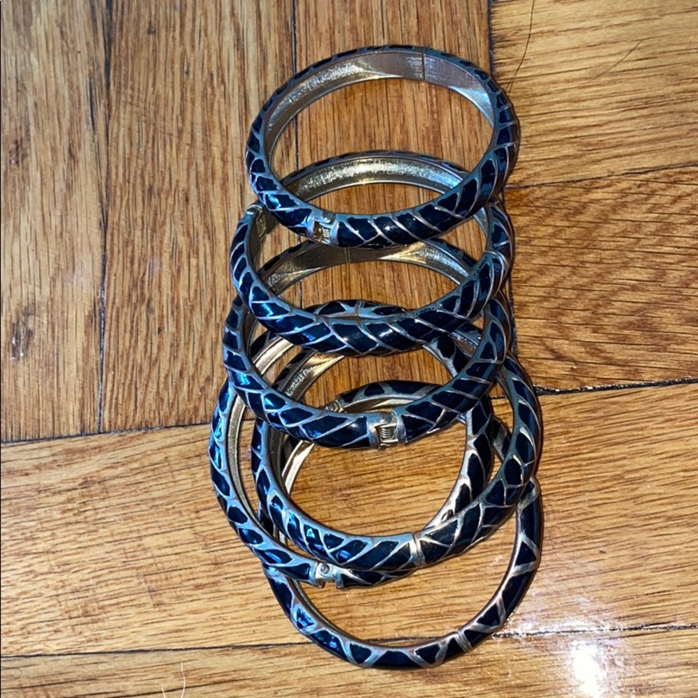 Detail bracelets